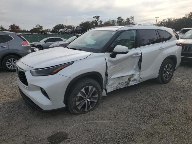 TOYOTA HIGHLANDER 2023 с VIN 5TDKDRAH4PS040613 - Снимка от търг