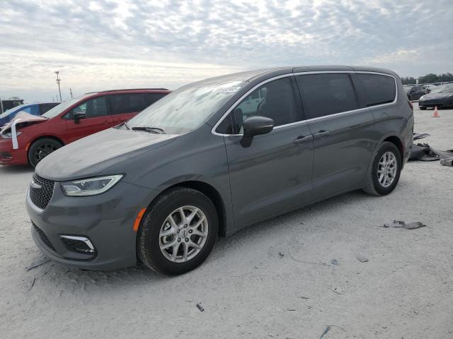 CHRYSLER PACIFICA T 2023 with VIN 2C4RC1BG9PR588401 - Photo from auction