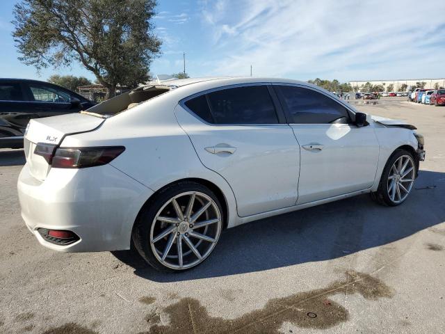 Photo 3 from auction – 2017 ACURA ILX BASE W with VIN 19UDE2F35HA005671