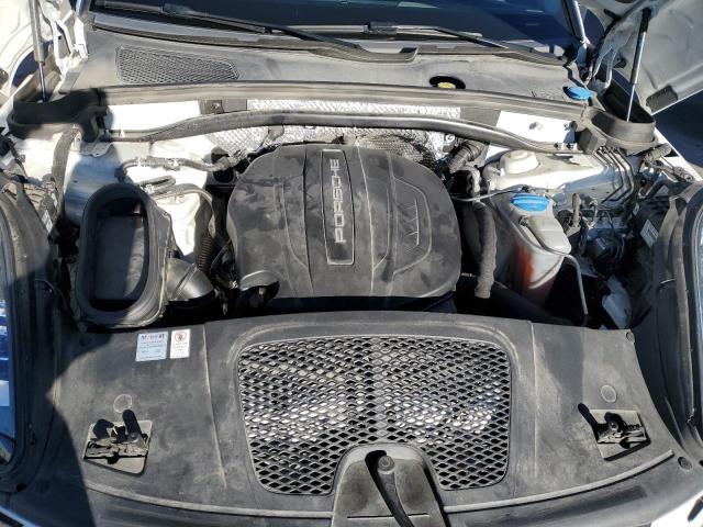 Photo 12 from auction – 2018 PORSCHE MACAN with VIN WP1AA2A55JLB09365