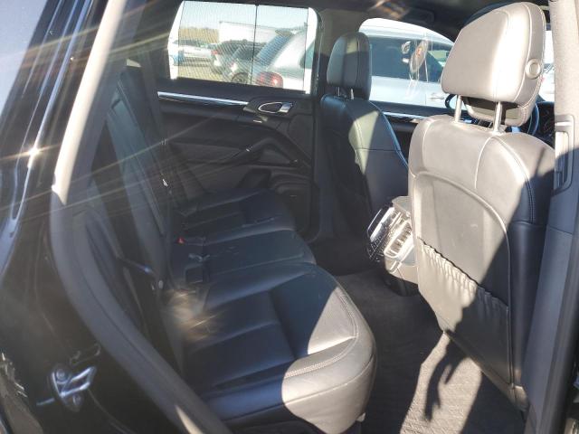 Photo 10 from auction – 2017 PORSCHE CAYENNE with VIN WP1AA2A28HKA81289