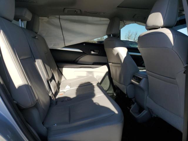 Photo 11 from auction – 2018 TOYOTA HIGHLANDER with VIN 5TDJZRFH2JS817576