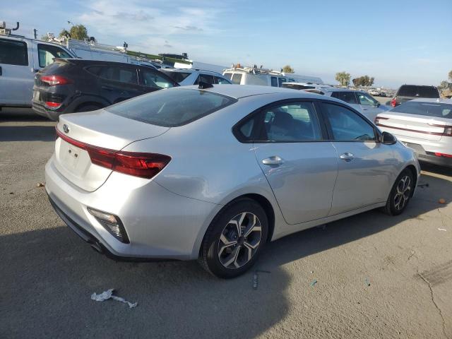 Photo 3 from auction – 2021 KIA FORTE FE with VIN 3KPF24AD8ME268708