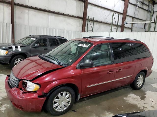 CHRYSLER TOWN & COU 2005 with VIN 2C8GP54L95R460281 - Photo from auction