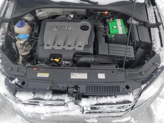 Photo 11 from auction – 2013 VOLKSWAGEN PASSAT SEL with VIN 1VWCN7A38DC034396