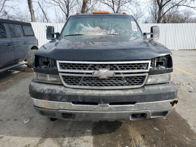 Photo 5 from auction – 2005 CHEVROLET SILVERADO with VIN 1GCHK24UX5E245453