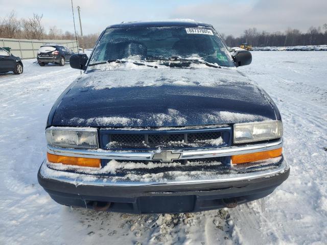 Photo 5 from auction – 2001 CHEVROLET BLAZER with VIN 1GNDT13W412198237