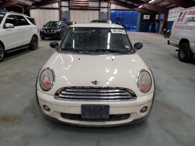 Photo 5 from auction – 2008 MINI COOPER with VIN WMWMF33518TU65953