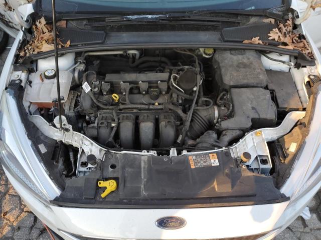 Photo 11 from auction – 2015 FORD FOCUS SE with VIN 1FADP3F26FL383219