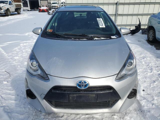 Photo 5 from auction – 2015 TOYOTA PRIUS C with VIN JTDKDTB39F1106875