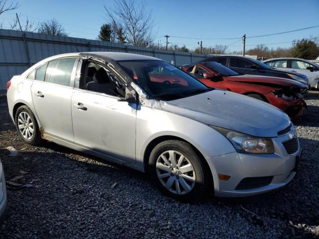 Photo 4 from auction – 2011 CHEVROLET CRUZE LS with VIN 1G1PC5SH7B7119222