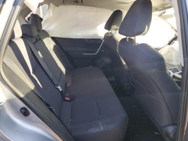 Photo 10 from auction – 2019 TOYOTA RAV4 LE with VIN 2T3F1RFV5KW076861