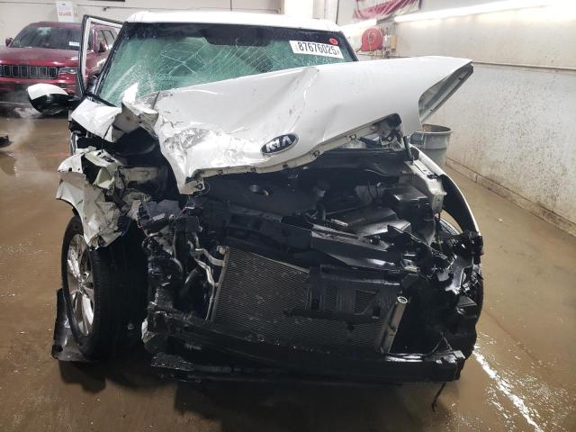 Photo 5 from auction – 2016 KIA SOUL + with VIN KNDJP3A53G7262771