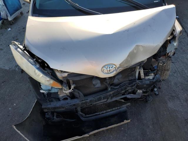 Photo 12 from auction – 2014 TOYOTA SIENNA XLE with VIN 5TDYK3DC7ES453250