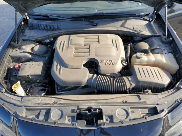 Photo 11 from auction – 2022 CHRYSLER 300 S with VIN 2C3CCABG0NH154235