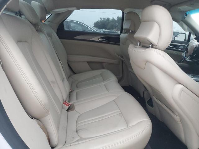Photo 10 from auction – 2017 LINCOLN MKZ PREMIE with VIN 3LN6L5A99HR642302