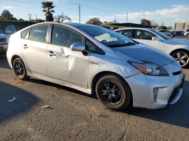 Photo 4 from auction – 2014 TOYOTA PRIUS with VIN JTDKN3DU1E0367439