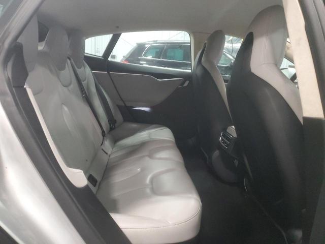 Photo 10 from auction – 2015 TESLA MODEL S 70 with VIN 5YJSA1S28FF090616