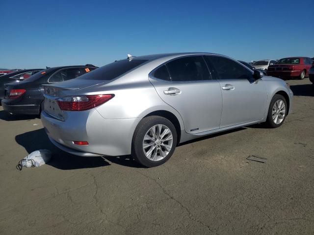Photo 3 from auction – 2014 LEXUS ES 300H with VIN JTHBW1GG4E2075942