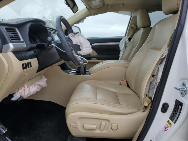 Photo 7 from auction – 2016 TOYOTA HIGHLANDER with VIN 5TDJKRFH4GS313155