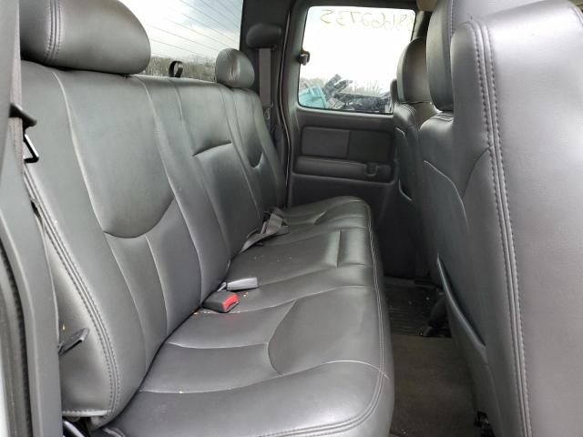 Photo 10 from auction – 2004 CHEVROLET SILVERADO with VIN 1GCEK19T84E356529