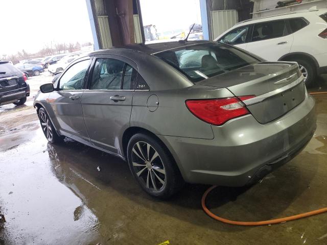 Photo 2 from auction – 2013 CHRYSLER 200 TOURIN with VIN 1C3CCBBG2DN737921