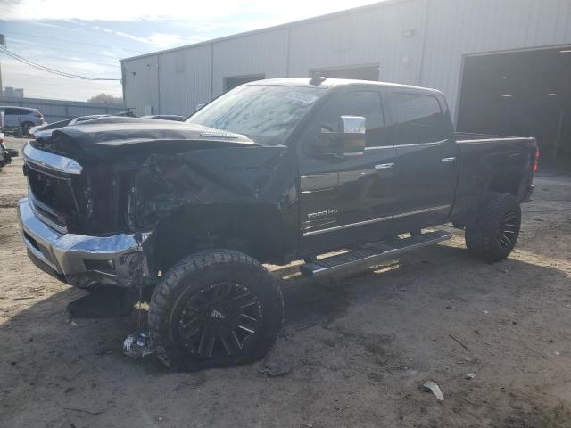 CHEVROLET SILVERADO 2018 with VIN 1GC1KWEY0JF146882 - Photo from auction