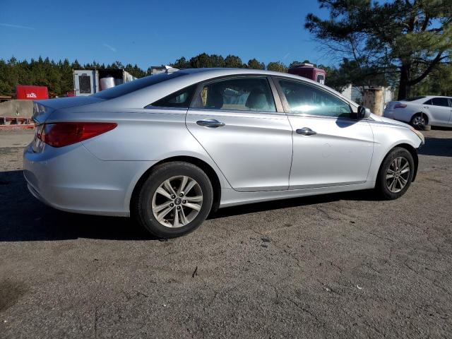 Photo 3 from auction – 2012 HYUNDAI SONATA GLS with VIN 5NPEB4AC3CH491509