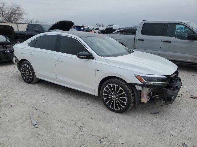 Photo 4 from auction – 2022 VOLKSWAGEN PASSAT LIM with VIN 1VWBA7A36NC006766