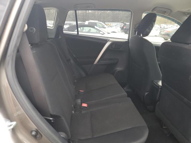 Photo 10 from auction – 2015 TOYOTA RAV4 LE with VIN JTMZFREV9FD044014