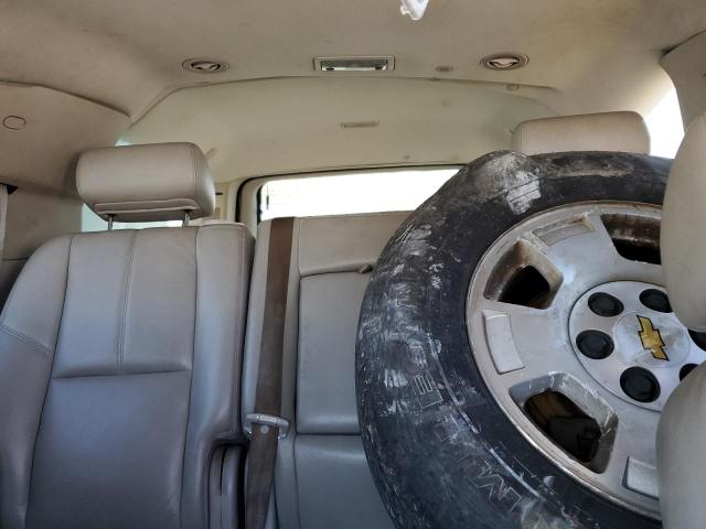 Photo 10 from auction – 2009 CHEVROLET SUBURBAN C with VIN 1GNFC26089R268105