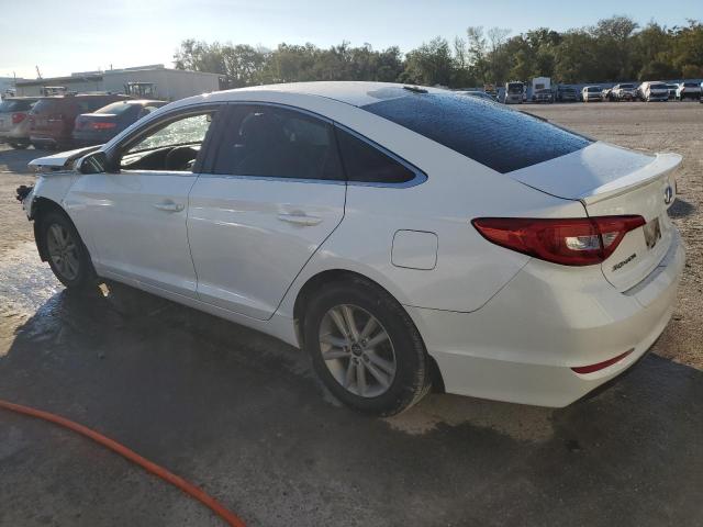 Photo 2 from auction – 2015 HYUNDAI SONATA SE with VIN 5NPE24AF8FH153554