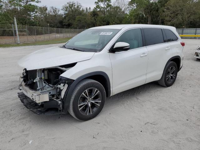 TOYOTA HIGHLANDER 2018 with VIN 5TDZZRFH6JS237895 - Photo from auction