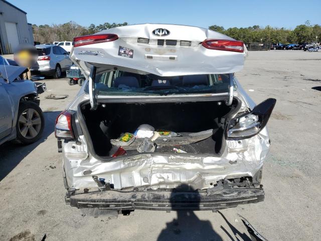 Photo 6 from auction – 2017 KIA FORTE LX with VIN 3KPFK4A73HE111863