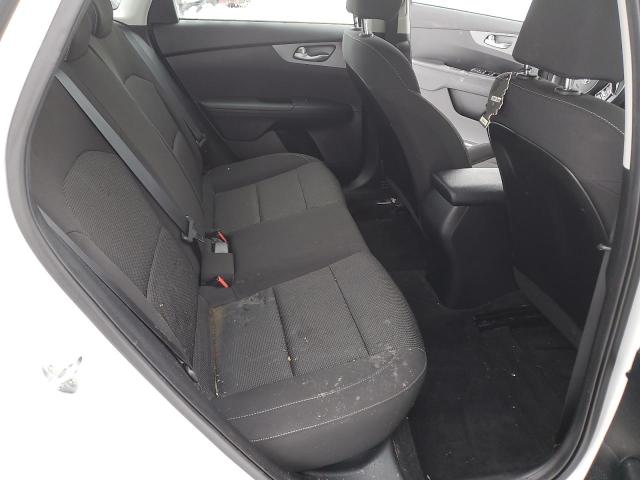 Photo 10 from auction – 2019 KIA FORTE FE with VIN 3KPF24AD0KE103118