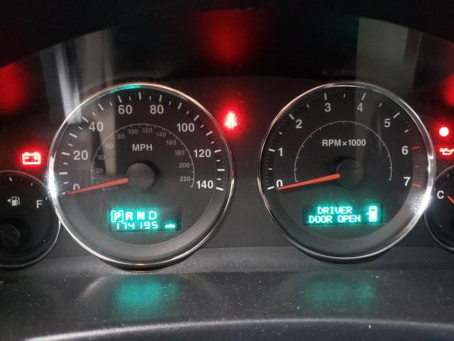 Photo 9 from auction – 2007 JEEP COMMANDER with VIN 1J8HG68247C557731