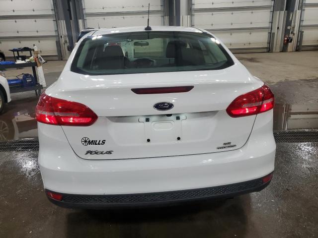 Photo 6 from auction – 2015 FORD FOCUS SE with VIN 1FADP3F28FL384128