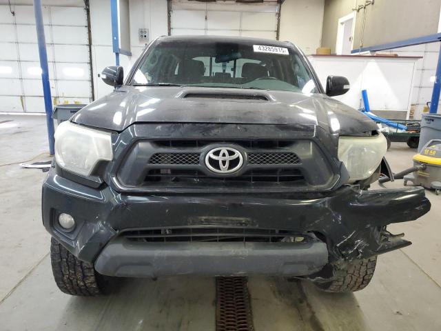 Photo 5 from auction – 2015 TOYOTA TACOMA DOU with VIN 3TMLU4EN2FM188880