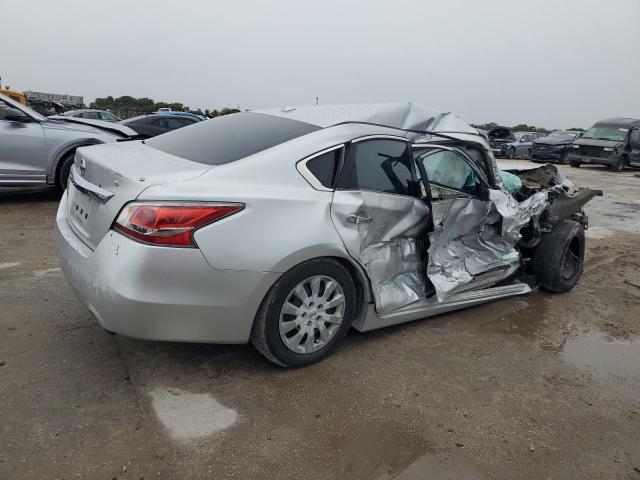 Photo 3 from auction – 2015 NISSAN ALTIMA 2.5 with VIN 1N4AL3AP0FC444548