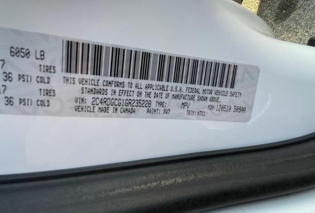 Фото 10 с аукциона – 2016 DODGE GRAND CARA с VIN 2C4RDGCG1GR235228