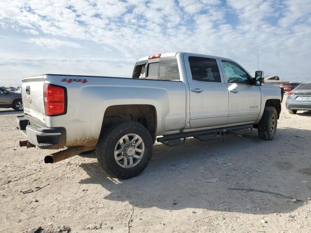 Photo 3 from auction – 2016 CHEVROLET SILVERADO with VIN 1GC1KWE85GF131934