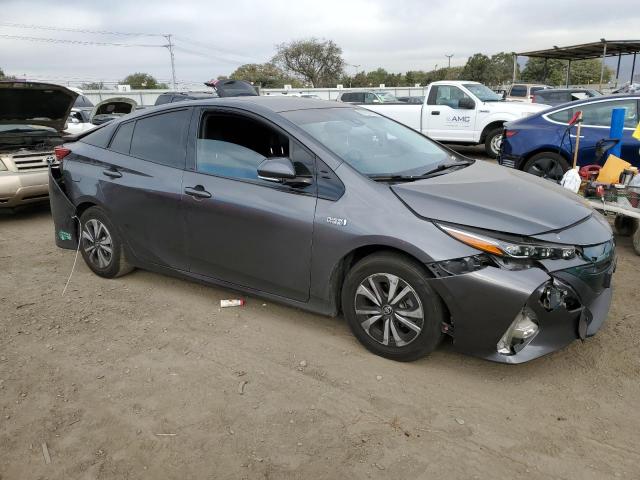 Photo 4 from auction – 2017 TOYOTA PRIUS PRIM with VIN JTDKARFP9H3000734