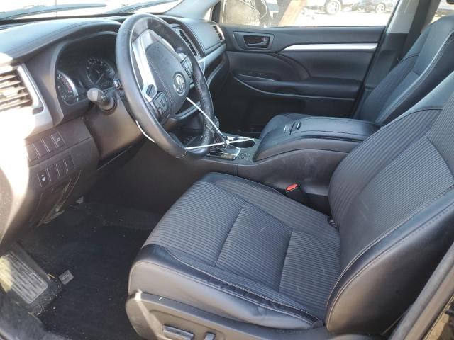 Photo 7 from auction – 2016 TOYOTA HIGHLANDER with VIN 5TDBKRFH9GS353848