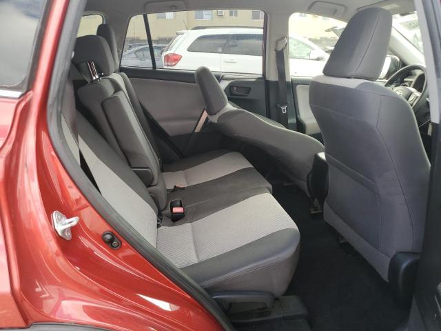 Photo 11 from auction – 2015 TOYOTA RAV4 LE with VIN JTMZFREV0FJ031041