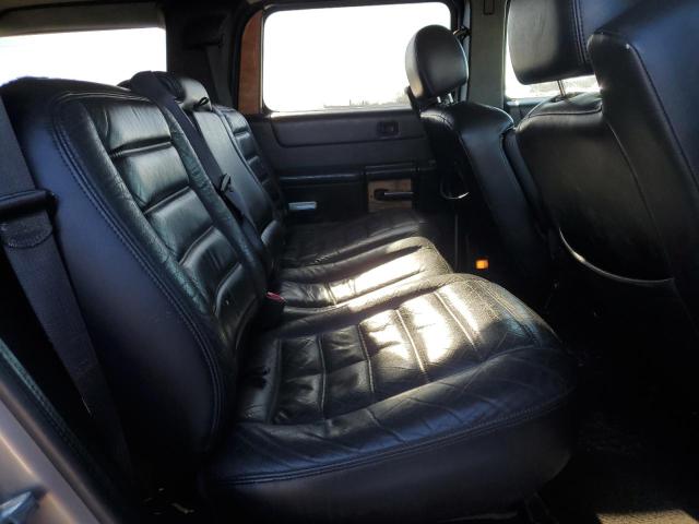 Photo 11 from auction – 2005 HUMMER H2 with VIN 5GRGN23U55H128736