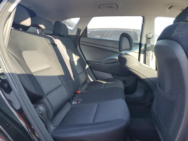 Photo 11 from auction – 2016 HYUNDAI TUCSON SE with VIN KM8J23A47GU074872