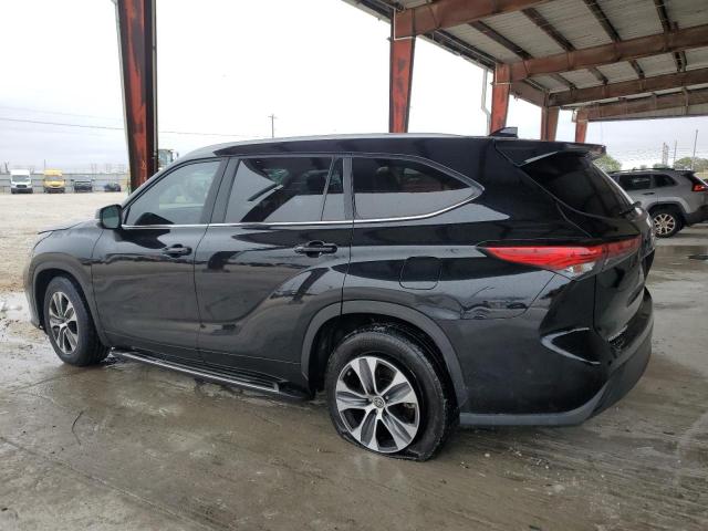 Photo 2 from auction – 2023 TOYOTA HIGHLANDER with VIN 5TDKDRAH2PS014852