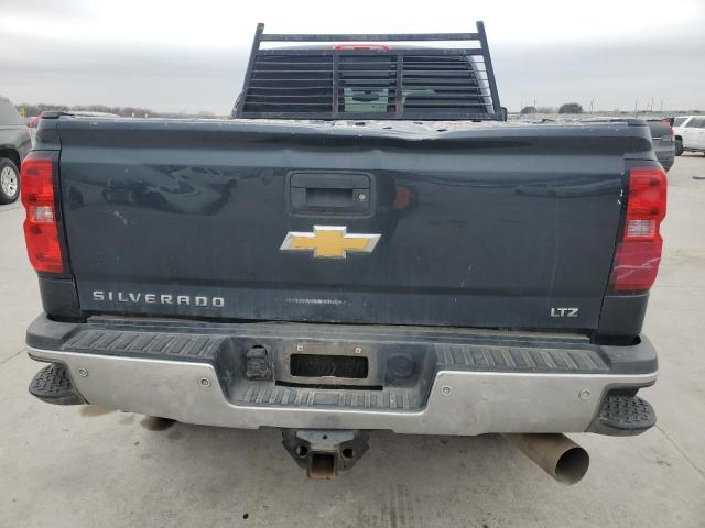 Photo 6 from auction – 2018 CHEVROLET SILVERADO with VIN 1GC1KWEY6JF220161