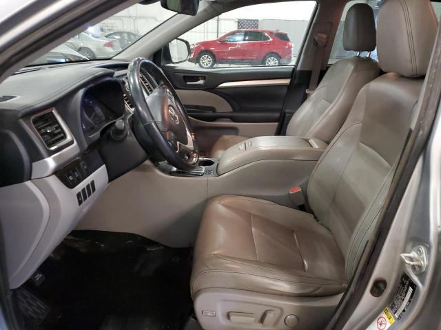 Photo 7 from auction – 2017 TOYOTA HIGHLANDER with VIN 5TDJZRFH0HS380476