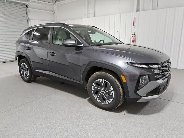 Photo 4 from auction – 2025 HYUNDAI TUCSON BLU with VIN KM8JBDD13SU259825